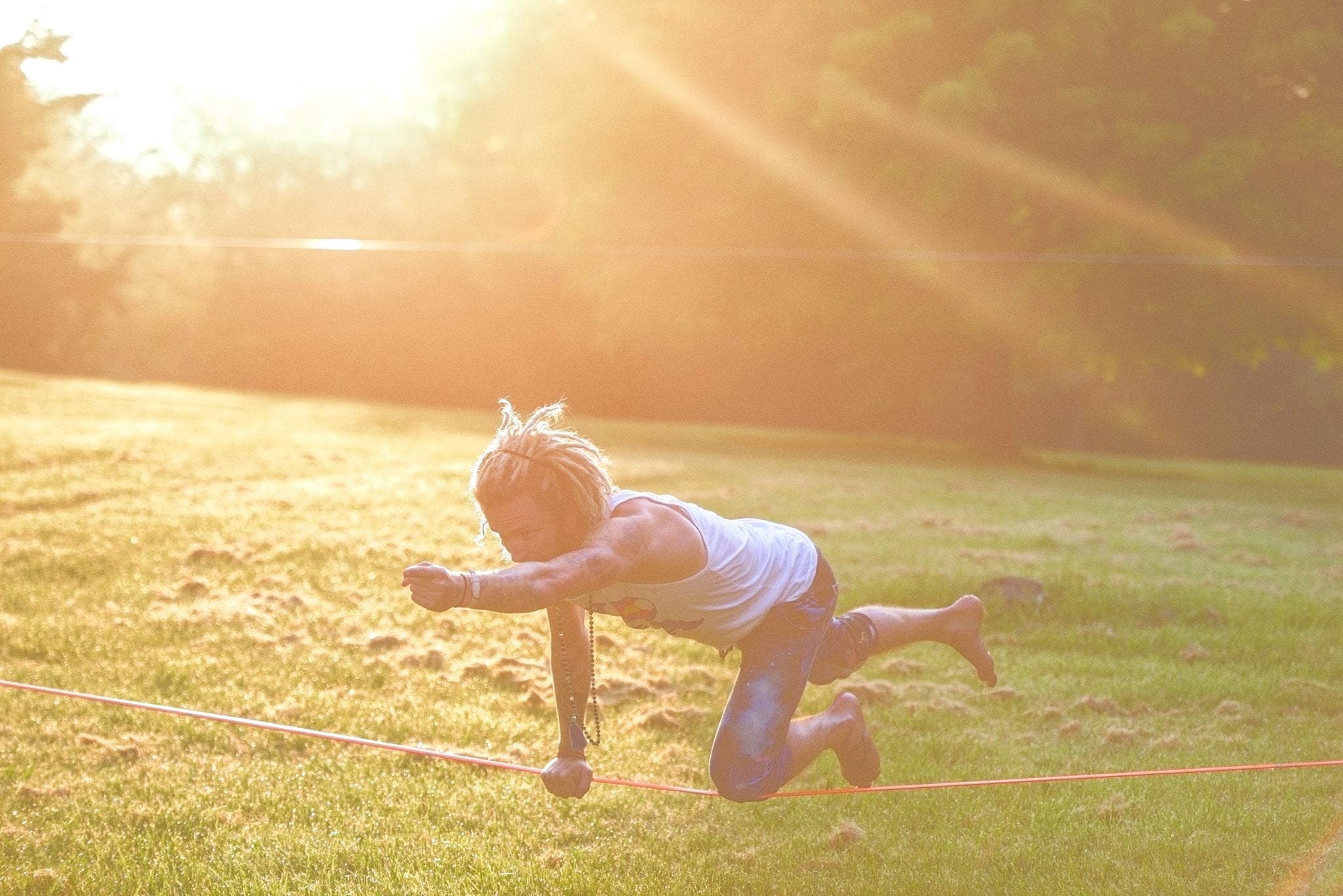 5 accessible yoga poses on a Slackline