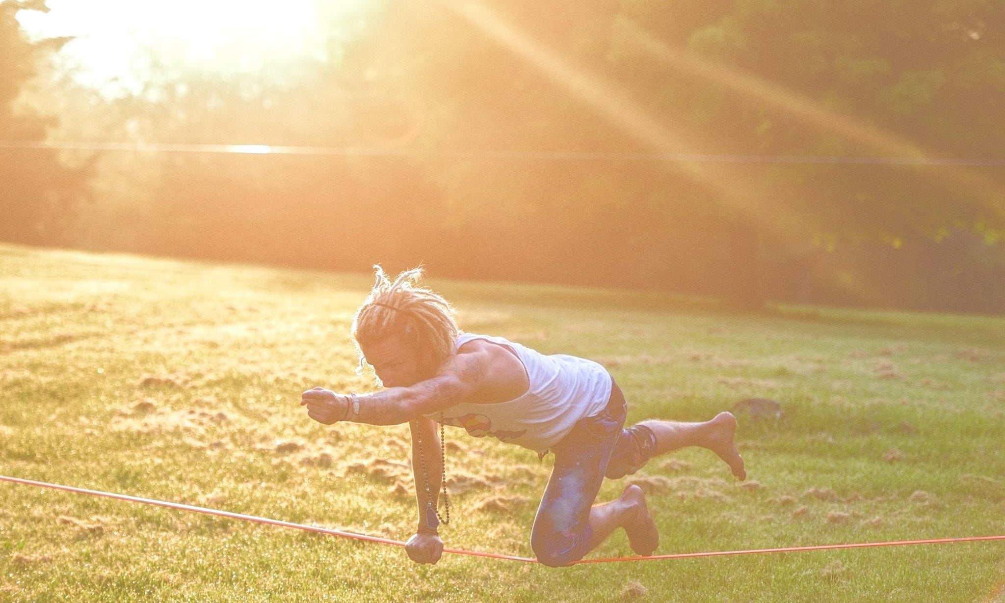 5 accessible yoga poses on a Slackline